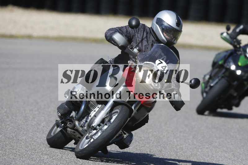 /01 02.04.2026 MAZ ADR/Gruppe gelb Gruppe gruen/74